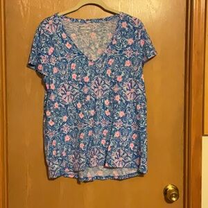 COPY - Lilly Pulitzer v neck Etta size large.
